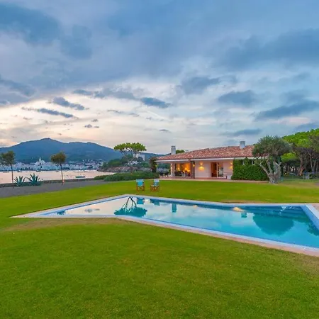 With Sea View And Pool